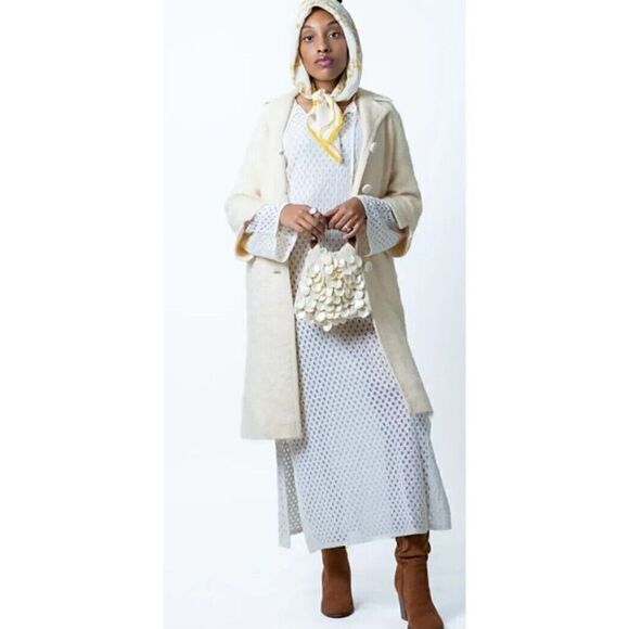 Roos Atkins Coat Ivory Curly Boucle  Wool 1960 Jacket Bell Sleeves Size Medium - Picture 3 of 14